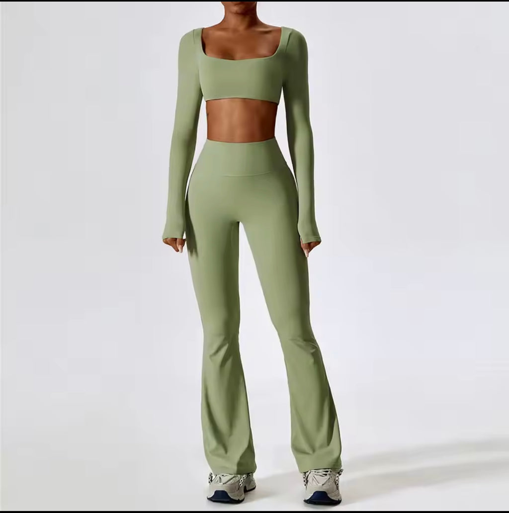 Seamless yoga sets for women – Tummy Control Flare Legging Set.